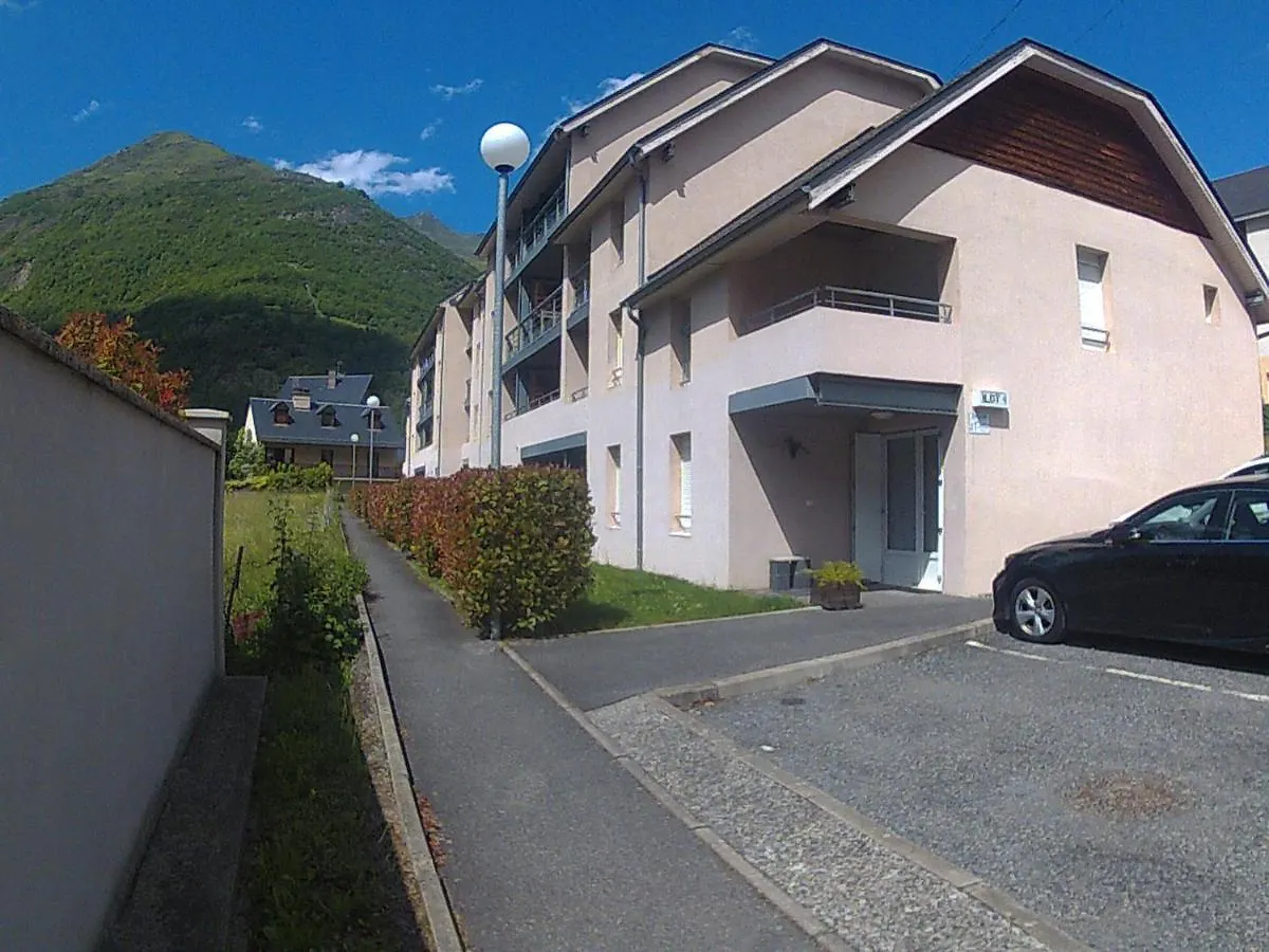 Studio Cerisema Pyrenees Zenith Luz-Saint-Sauveur France